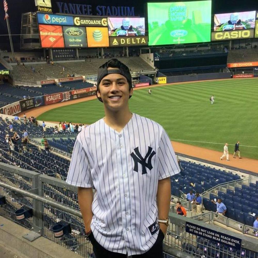 Meet your Posher, Keisuke